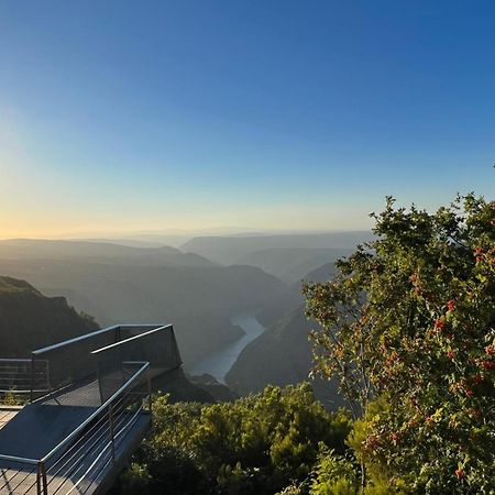 Alojamiento Turistico Caxide Parada De Sil Ribeira Sacra Εξωτερικό φωτογραφία