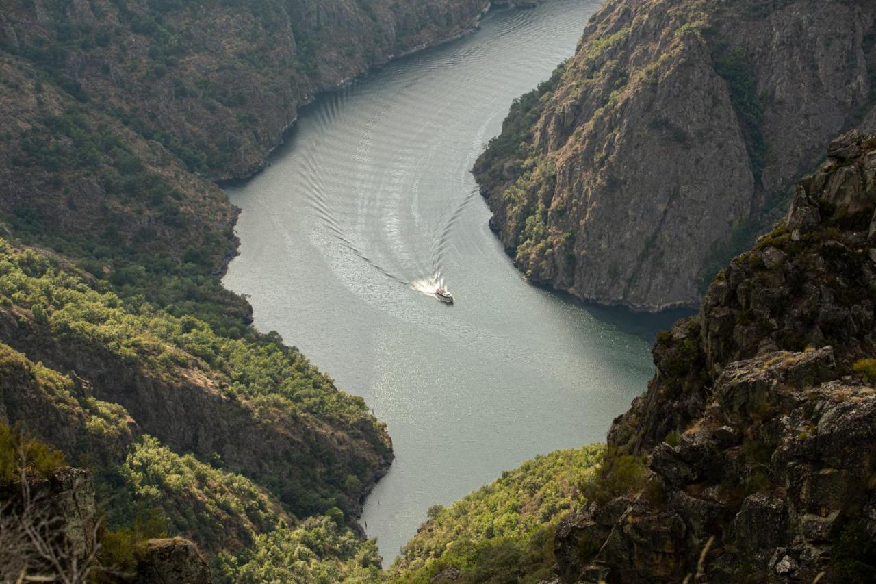 Alojamiento Turistico Caxide Parada De Sil Ribeira Sacra Εξωτερικό φωτογραφία
